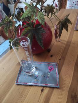 Preview: ITH - Stickdatei Mug Rug Herbstdrache Timo